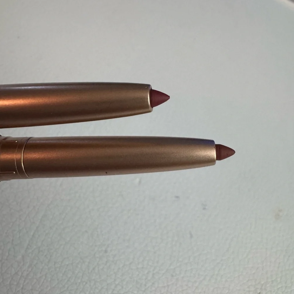BISHA Essential Lip Liner - DUO